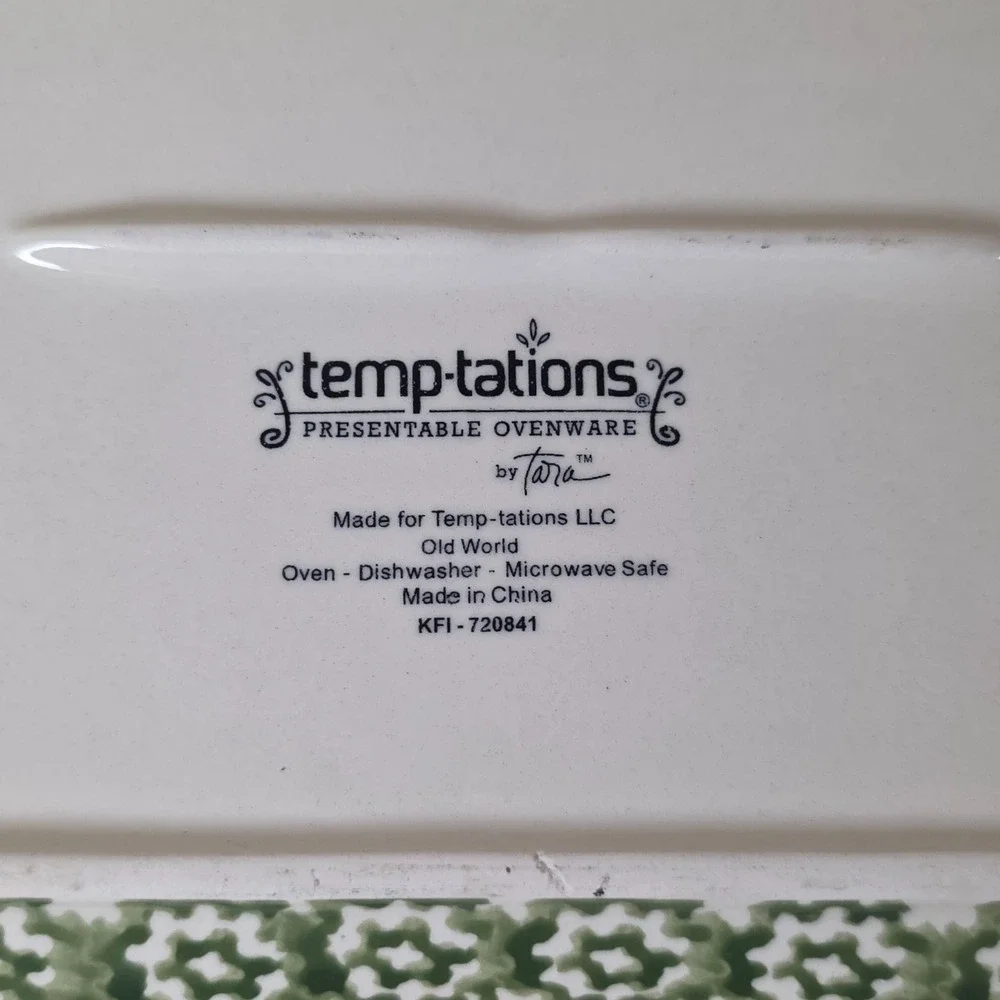 Temp-tations By Tara Old World Green Snack Plates Set 2 Chip Dip Serving Tr